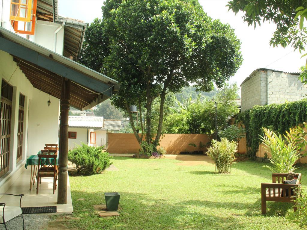 Homestay Garden Rest Kandy Eksteriør billede